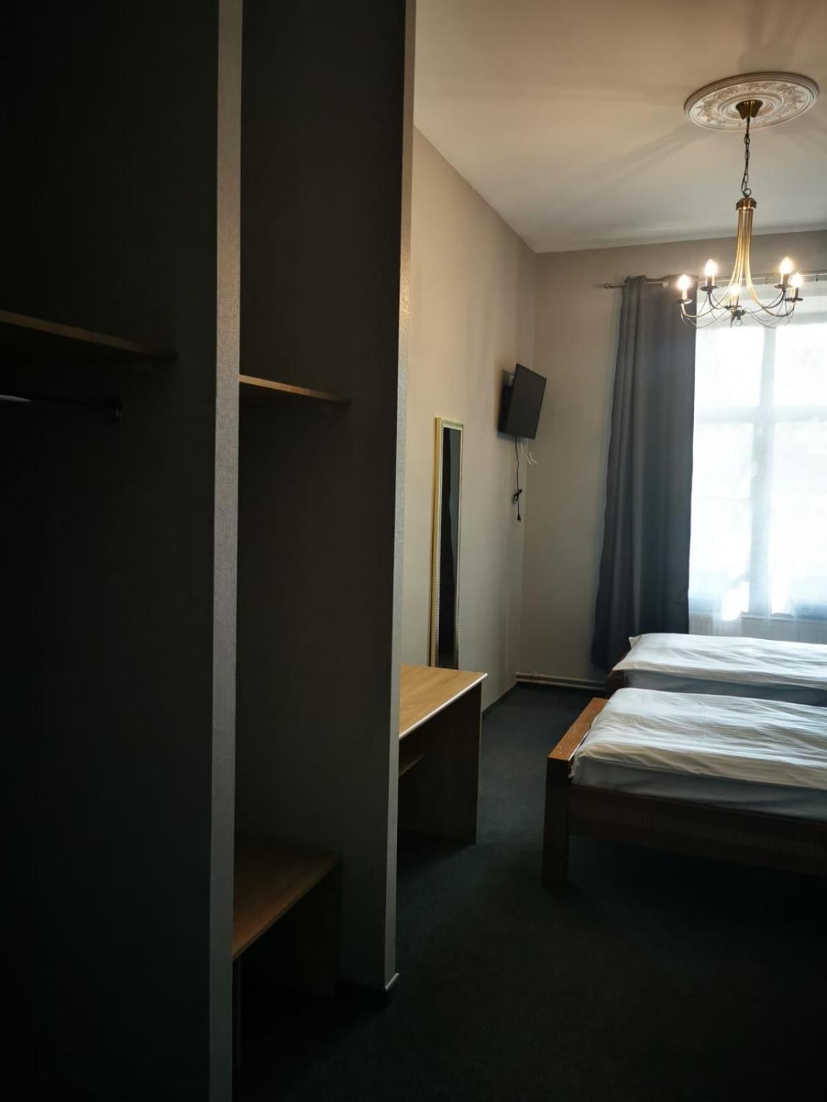 Hotel Karklu Muiza Jelgava Bagian luar foto