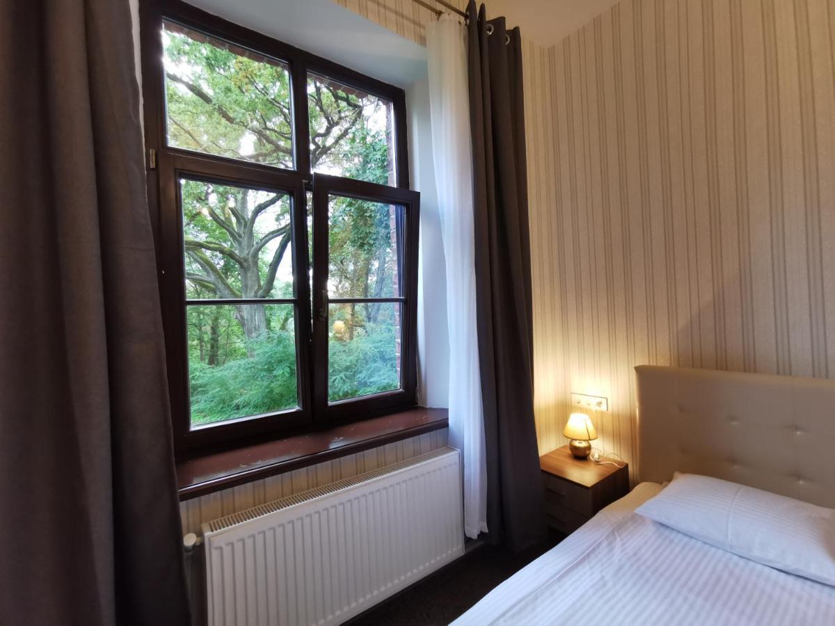 Hotel Karklu Muiza Jelgava Bagian luar foto