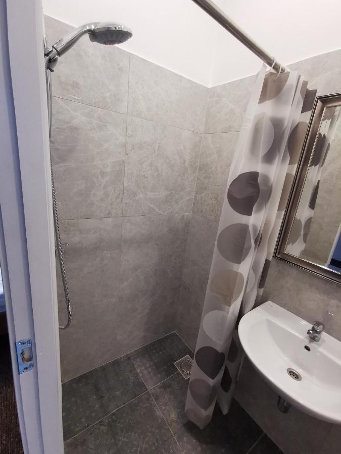 Hotel Karklu Muiza Jelgava Bagian luar foto