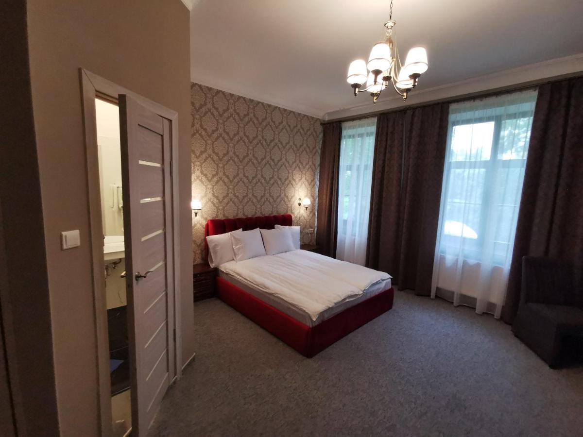Hotel Karklu Muiza Jelgava Bagian luar foto