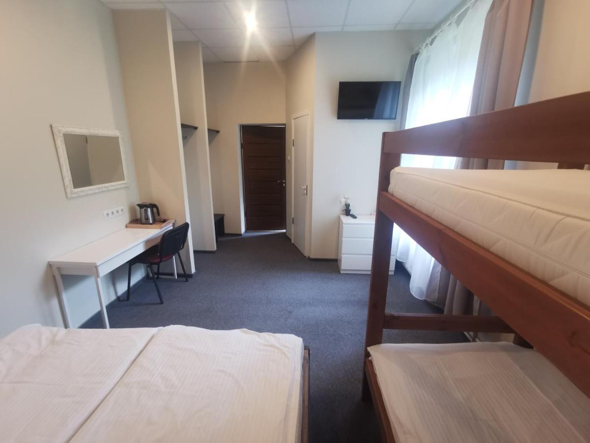 Hotel Karklu Muiza Jelgava Bagian luar foto