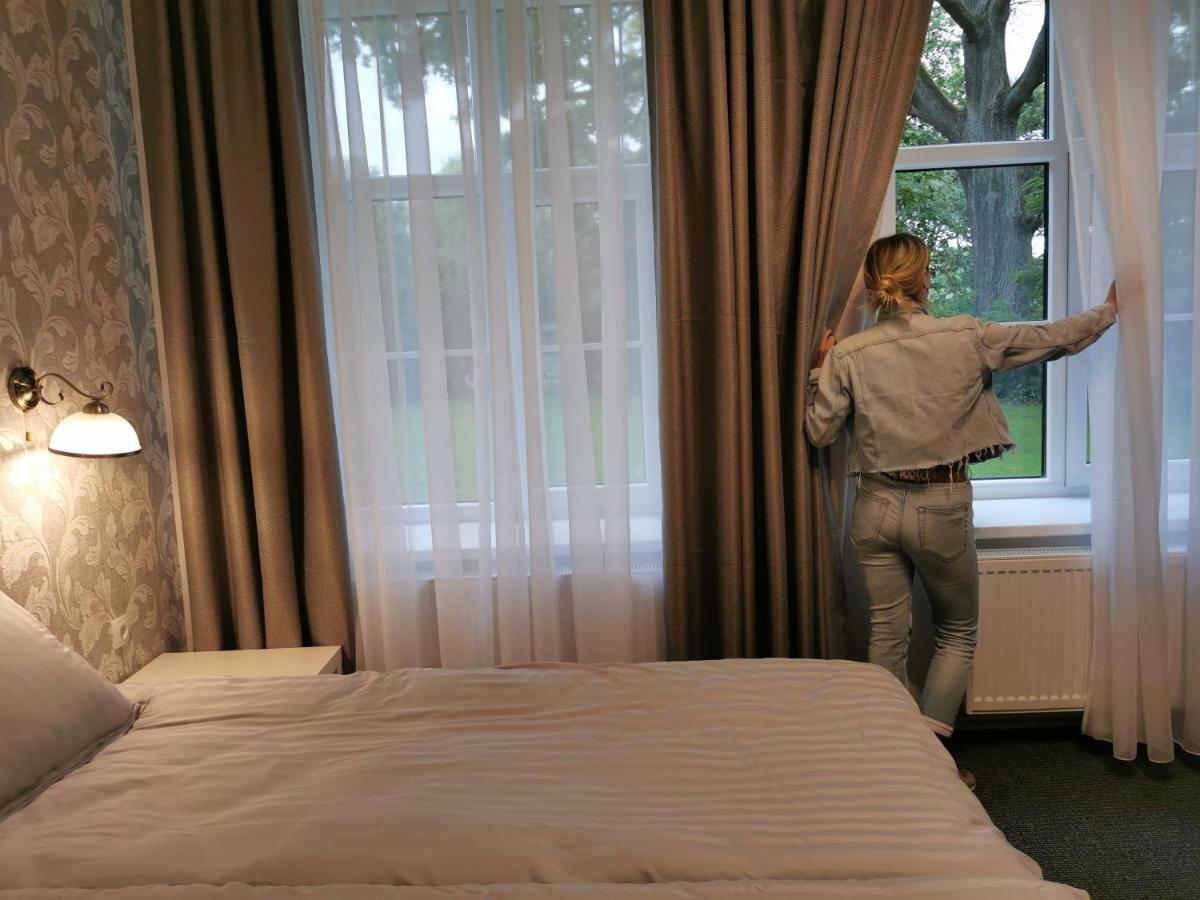 Hotel Karklu Muiza Jelgava Bagian luar foto