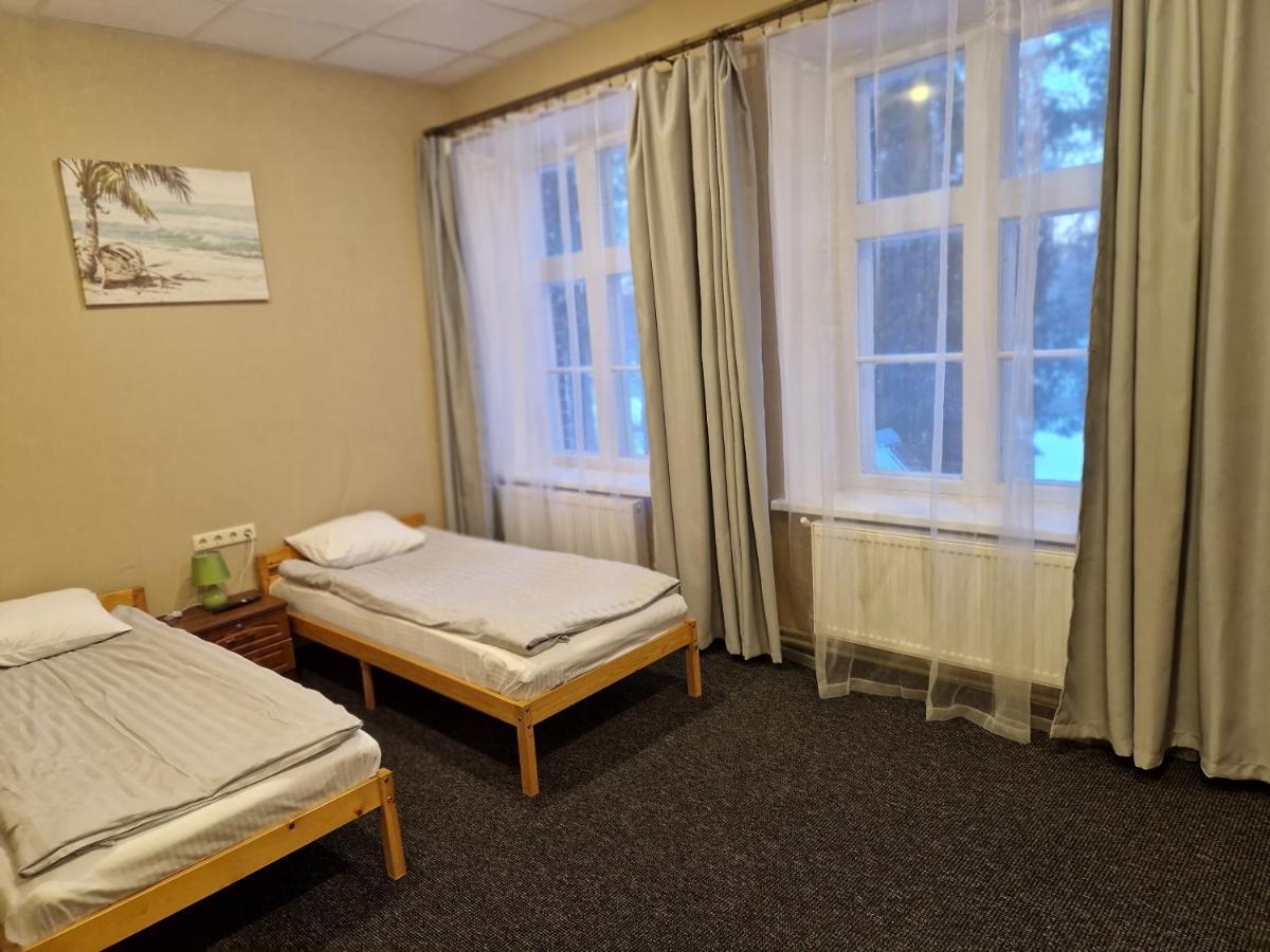 Hotel Karklu Muiza Jelgava Bagian luar foto